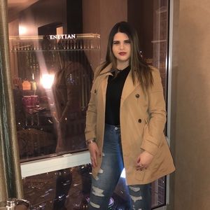 Meet your Posher, Jacqueline marie